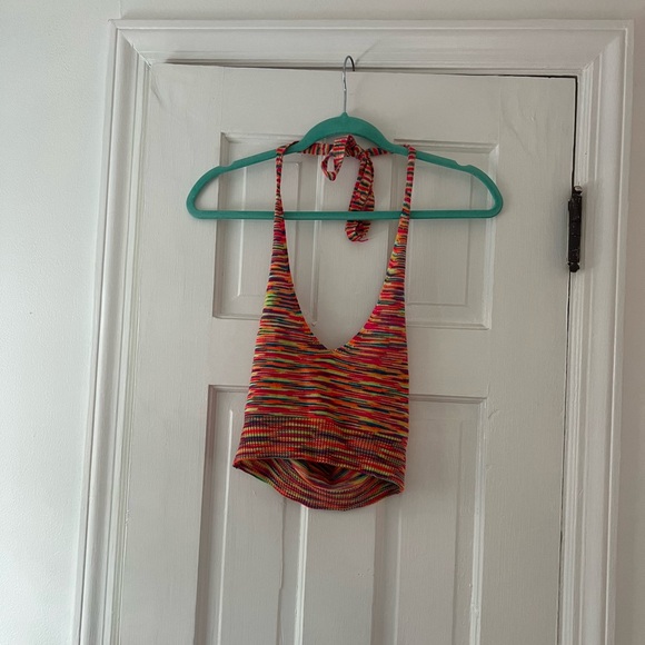 SHEIN Colorful Tie Backless Halter Top - Picture 2 of 4